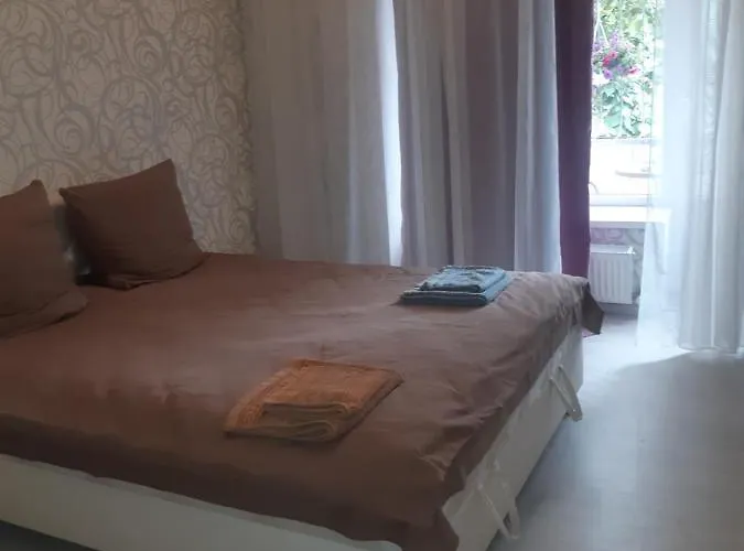 75 Katerynyns'ka Street